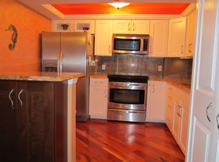 1 Key Capri APT 507W, Treasure Island, FL 33706