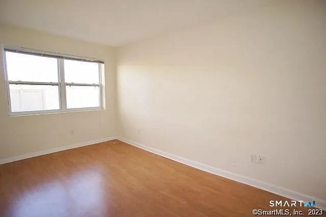 1 bed, 1.0 bath, 725 sqft, $1,795 — Photo 3
