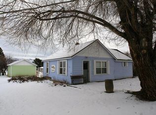 401 S 10th St, Challis, ID 83226