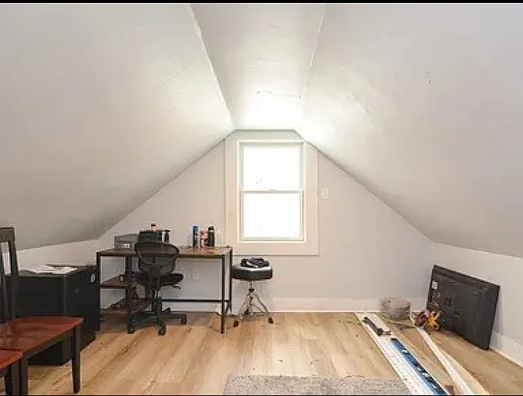 51 Blossom St #2 — Photo 8