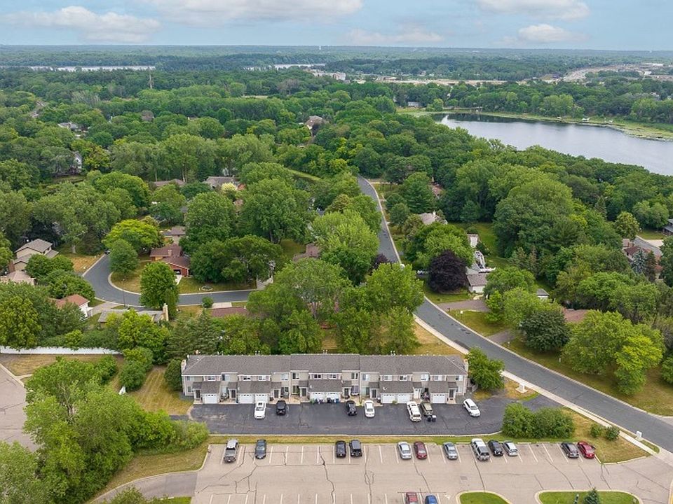 Lake Owasso Townhomes - 489-503 Harriet Ave Shoreview MN | Zillow