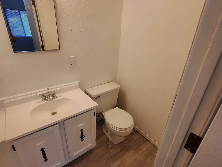 4915 Huntington Ave #2 — Photo 6