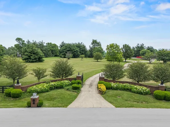 110 Damar Dr, Lexington, KY 40515