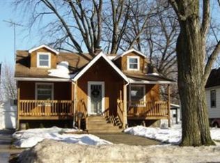 227 N Indiana Ave, Griffith, IN 46319