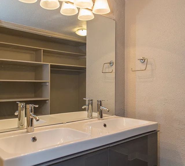 Dwell Apartments — Photo 68