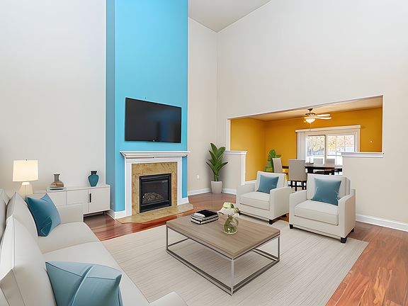 2nd image of 715 Arbor Pkwy Unit A