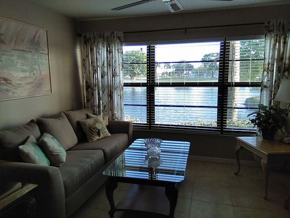 3rd image of 47 Plantation Dr APT 104