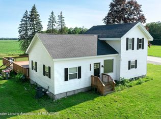 9885 Peck Lake Rd, Lowell, MI 49331