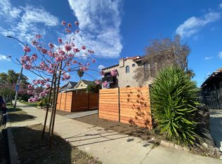 2715 Brighton Ave, Los Angeles, CA 90018