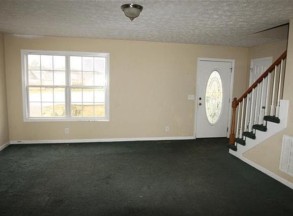 2nd image of 402 S Wood Ct