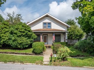 8 Garfield St, West Middlesex, PA 16159