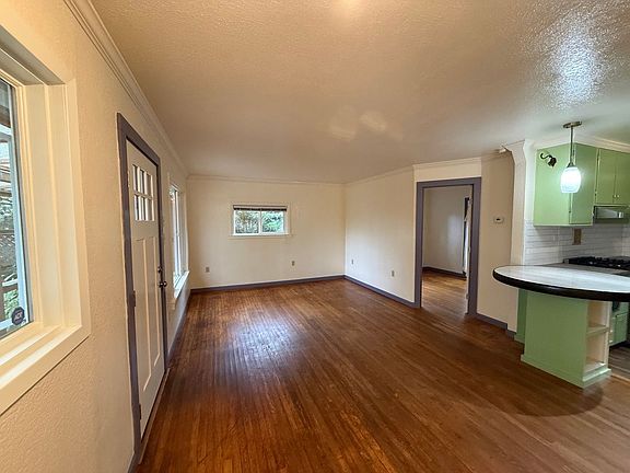 3rd image of 8121 El Rancho Dr