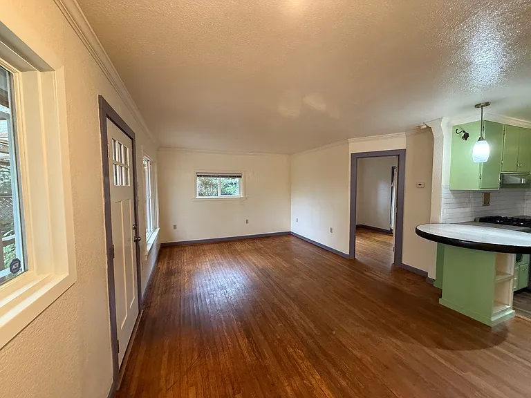 8121 El Rancho Dr — Photo 3