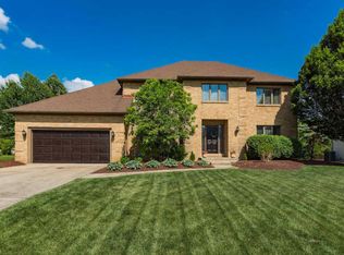 50 Thornbury Ln, Powell, OH