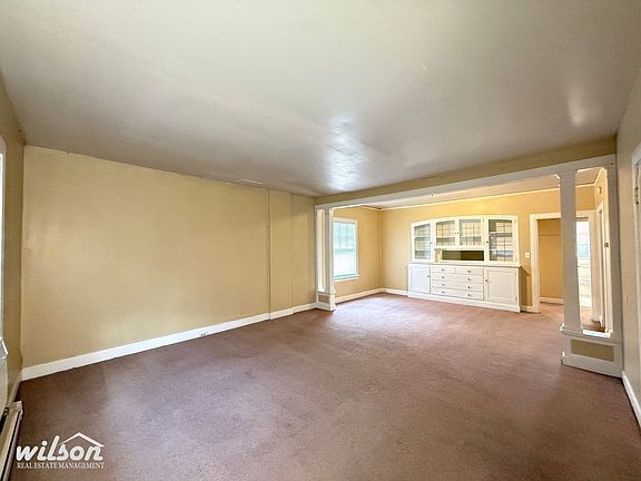 3rd image of 115 N Naches Ave #201