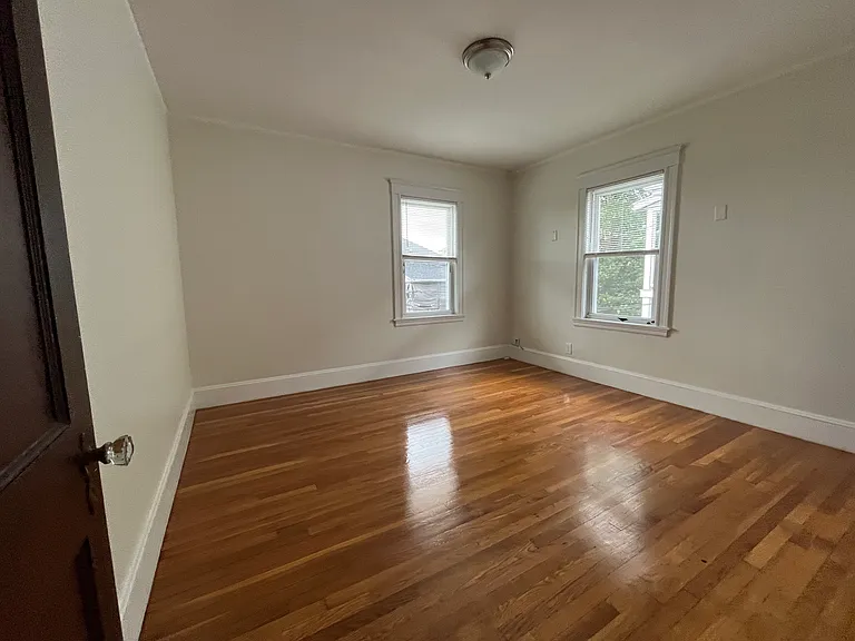 32 Boutwell St #2R — Photo 13