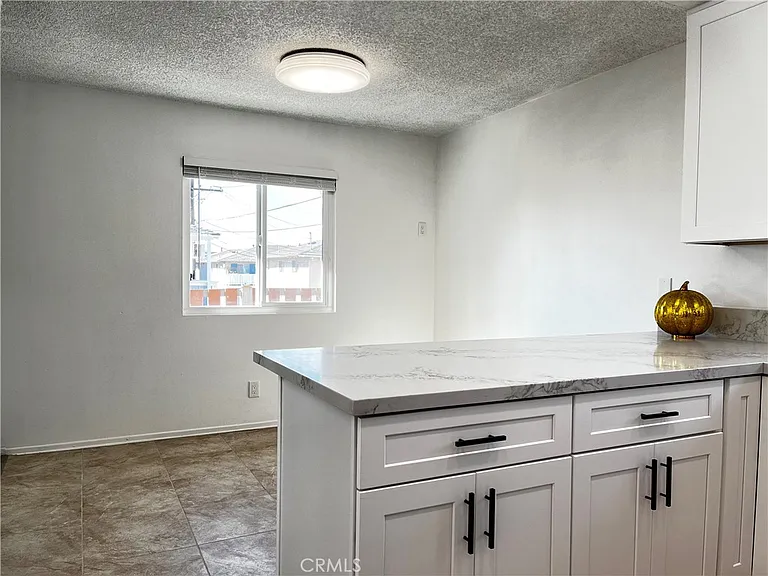 7631 Amazon Dr #4 — Photo 12