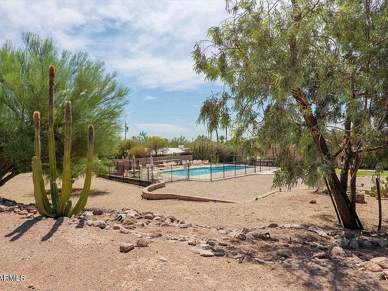 5702 E Camelback Rd #INDIAN — Photo 24