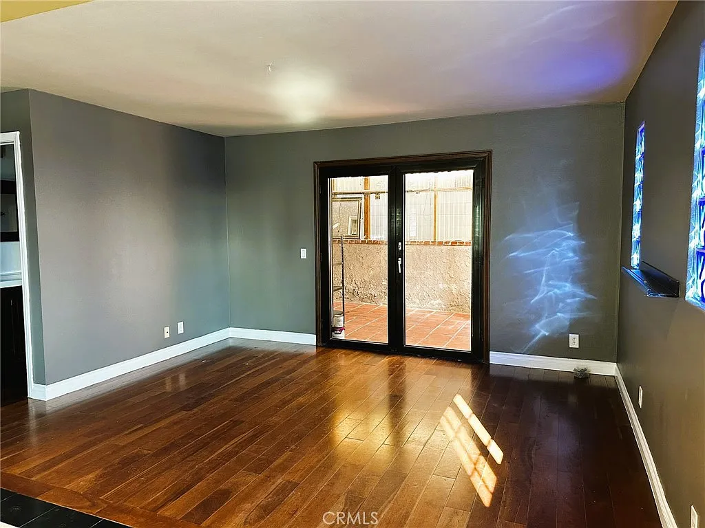 4 bed, 2180 sqft, $6,300 — Photo 4