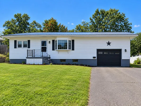 30 Ohio Street, Millinocket, ME 04462