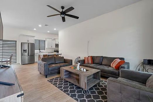 5th image of 65 Avenida Pastor