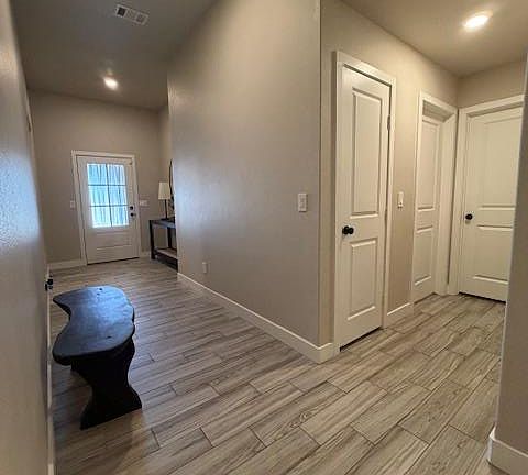 4th image of 6834 Pioneer Rd