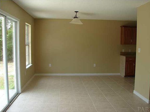 4th image of 4251 Linda St