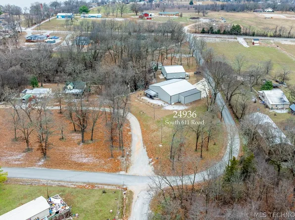 24936 S 611th Rd, Grove, OK 74344