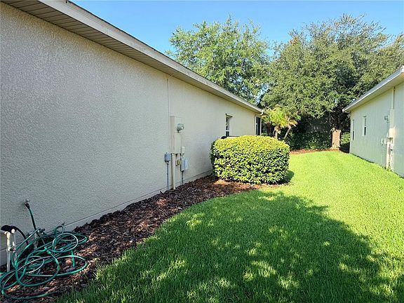 2nd image of 941 SHOREHAVEN DRIVE