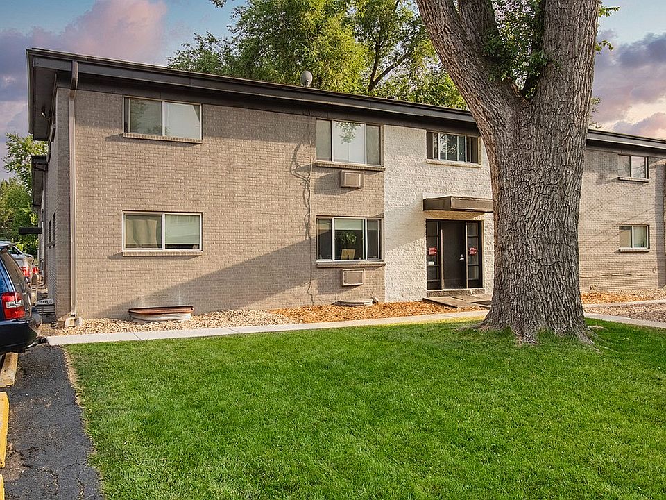 Oak Street Apartments North-4 Large