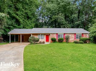 2093 Forest Ct, Snellville, GA 30078