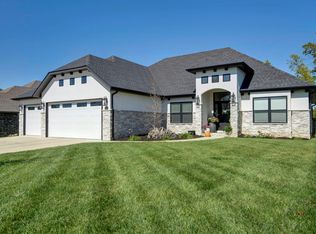 859 E Ashford Ave, Nixa, MO 65714