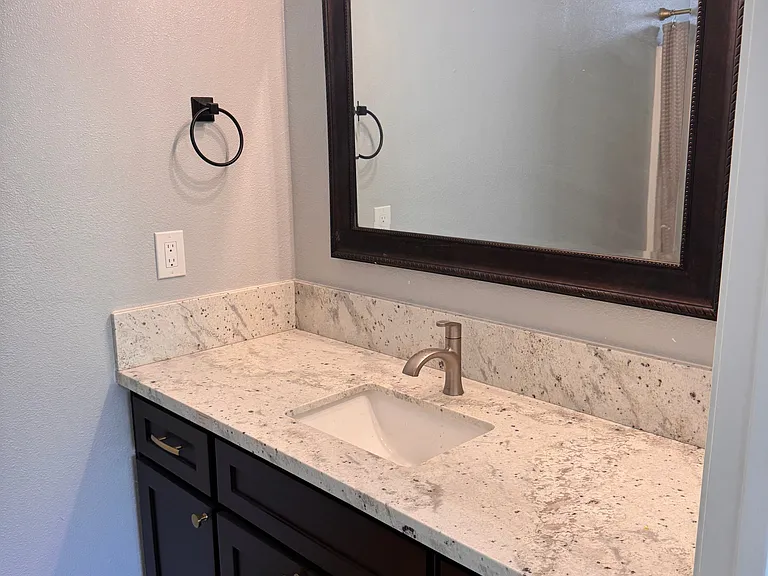 3874 E Ashlan Ave — Photo 14