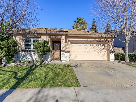 2nd image of 2818 Lindbergh Ln