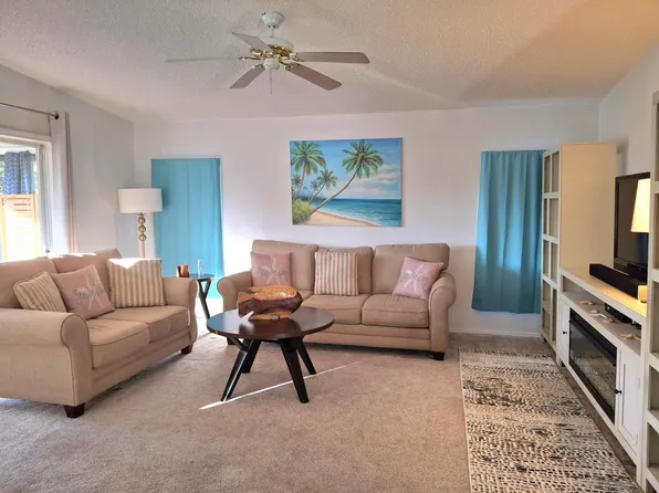 3804 Meadowlark Circle, Port St Lucie, FL 34952