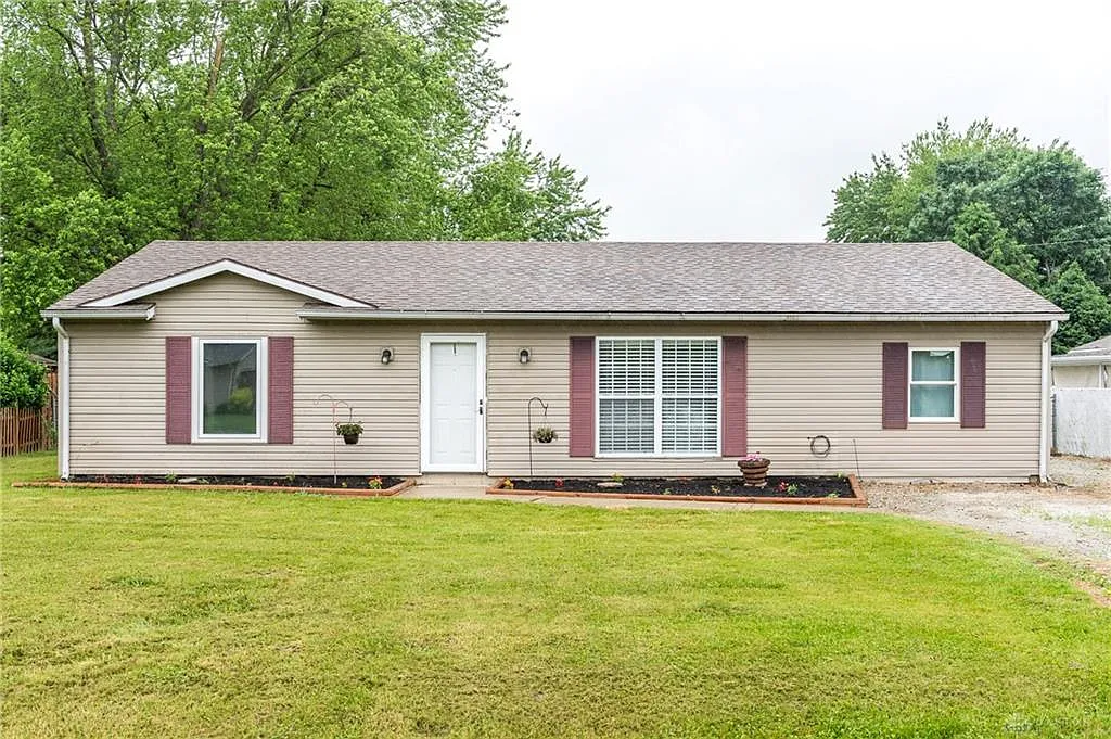 3992 Shawnee Trl photo 1