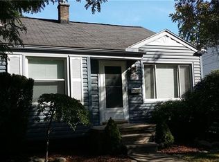 1105 E 14 Mile Rd, Birmingham, MI 48009