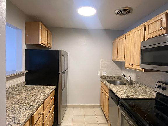 2nd image of 210 Babcock St #17