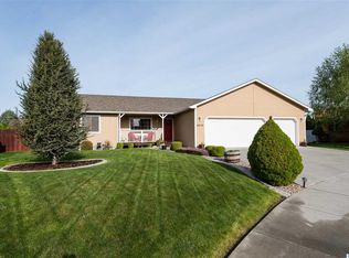 4610 N 44th Pl, Pasco, WA