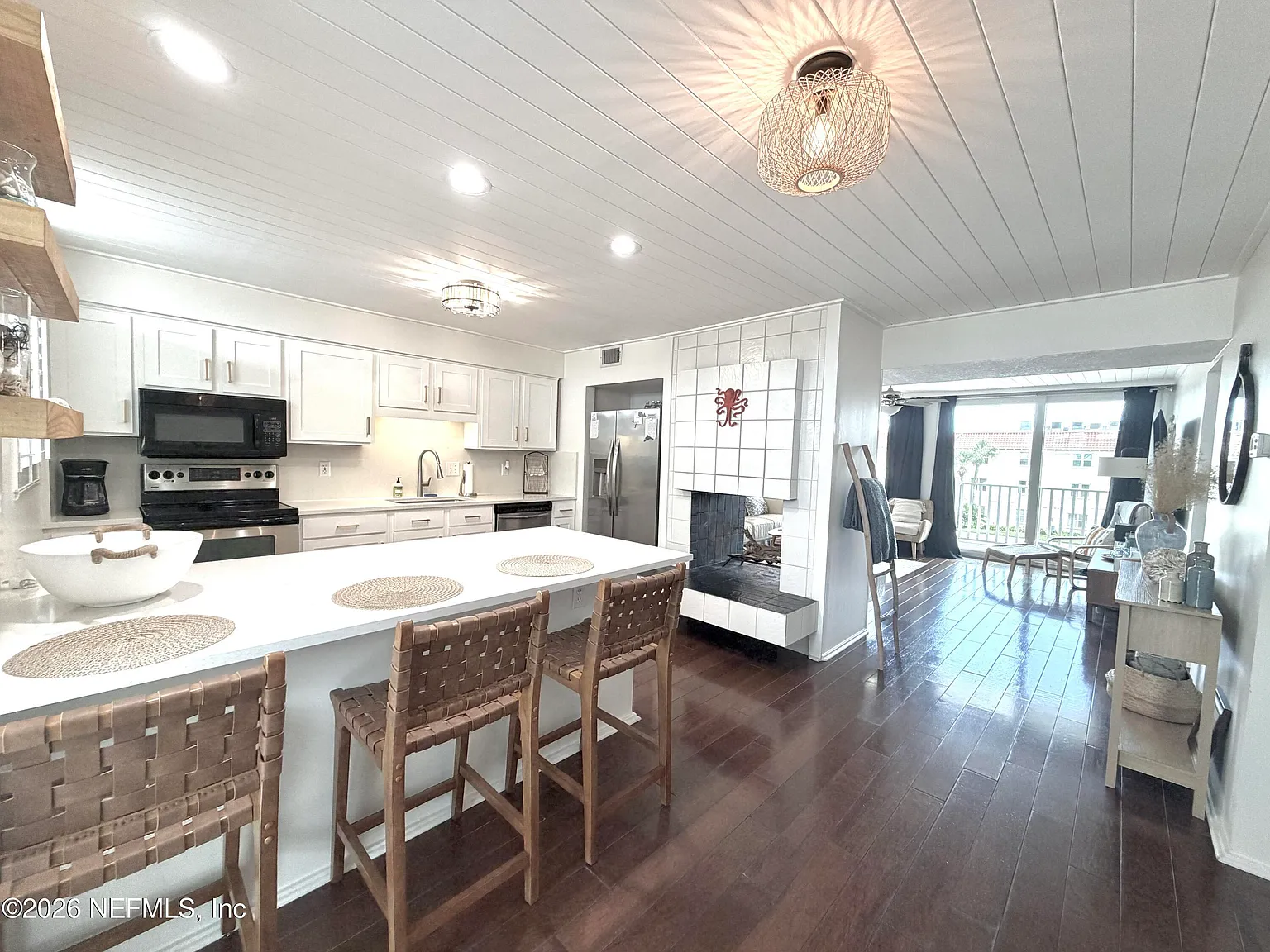 901 Ocean Blvd — Photo 1