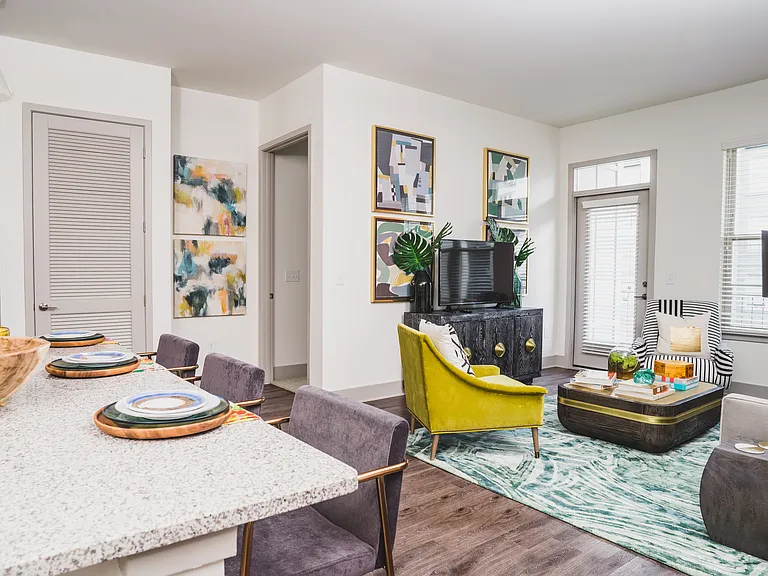 361 Pharr Rd NE — Photo 50