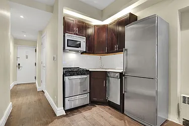 Rented by Cooper & Cooper Real Estate