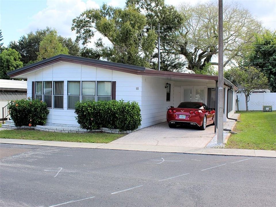 1st image of 18 Palm Forest Dr