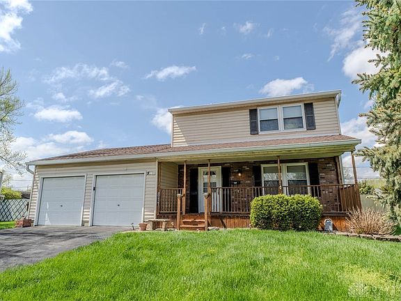 3rd image of 811 Barkins Ave