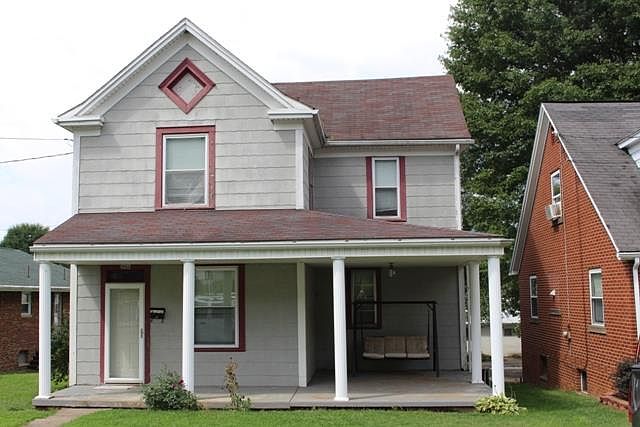 1st image of 806 5th St