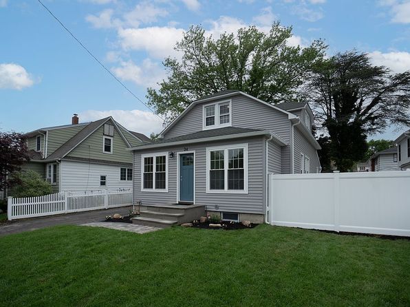 24 Nimitz St