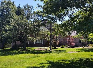 1052 Abbey Ct, Cave Springs, AR 72718