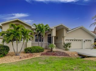 1421 Beach Club Ln, Apollo Beach, FL 33572