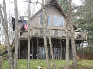 41 Hickman Run Rd, Sistersville, WV 26175