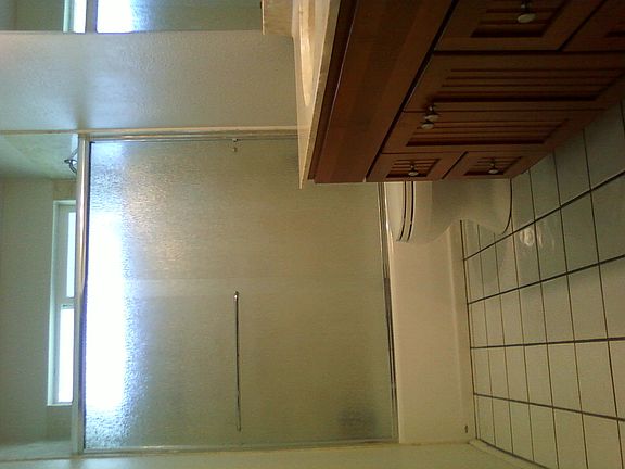 4th image of 2824 W Orangewood Ave
